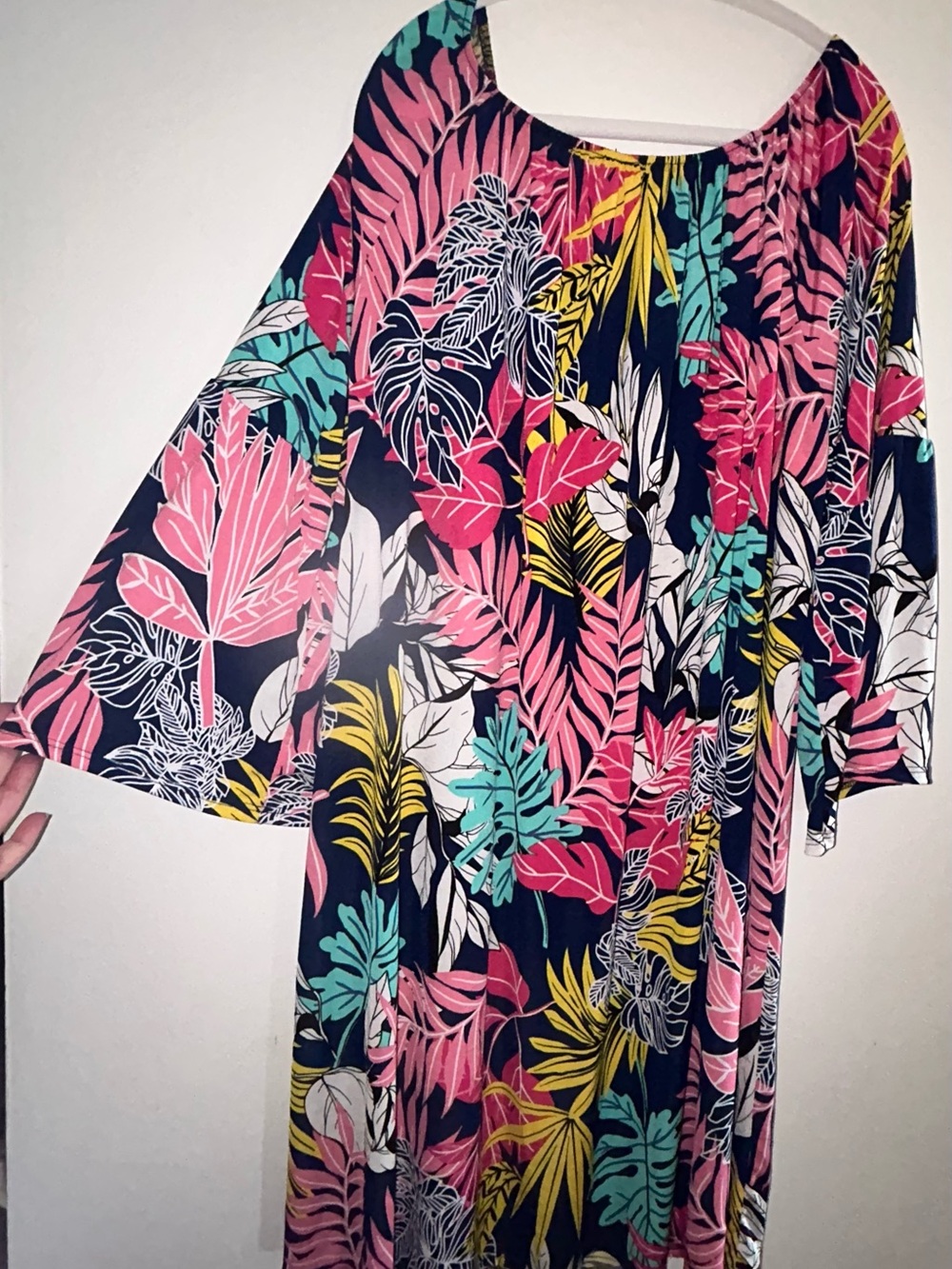 Dear Scarlett Women’s Tropical Print Bell Sleeve Dress